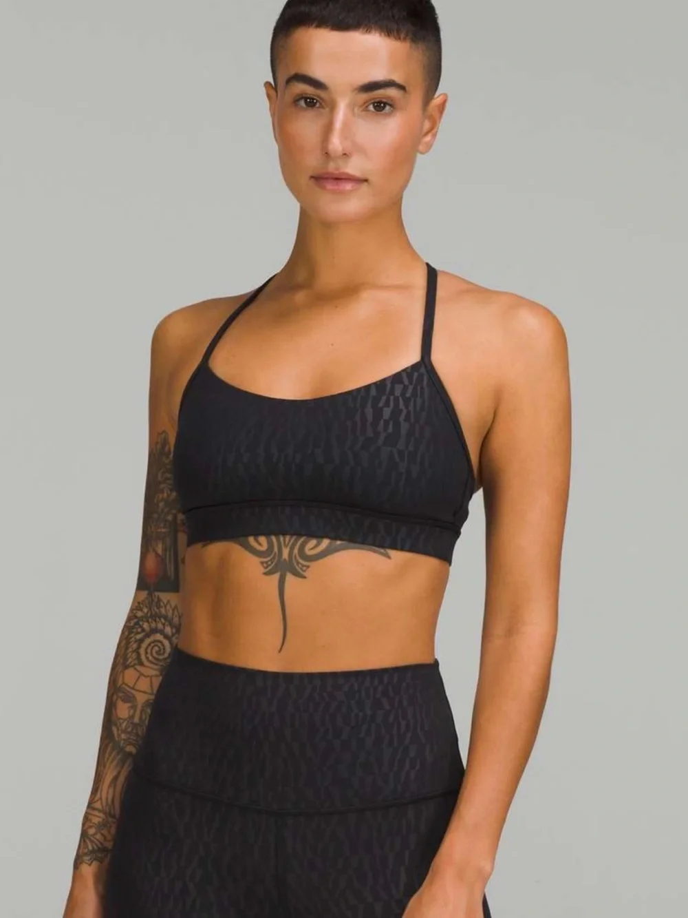 Lululemon Women’s Flow Y Bra Nulu Light Support Size 8